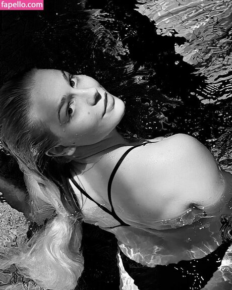 Ida Hulkko onlyfans pictures