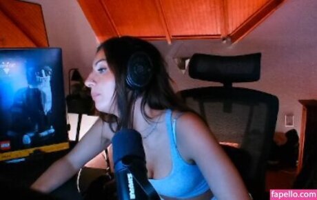 Honeyxxo hot onlyfans