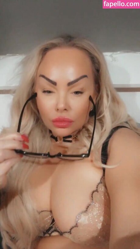 Mercedes Twitter Milf leaked onlyfans pics