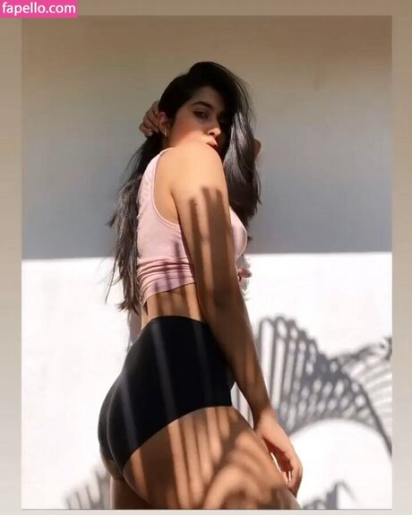 Nikita Sharma onlyfans sex