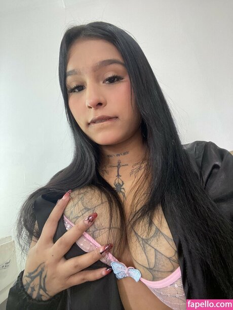 shalydaniela onlyfans post