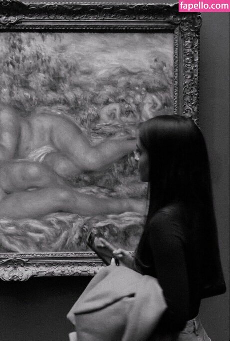 Alexandra Saint Mleux onlyfans nudes porn