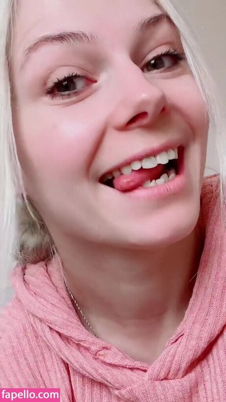 SmileyDani158 onlyfans lean