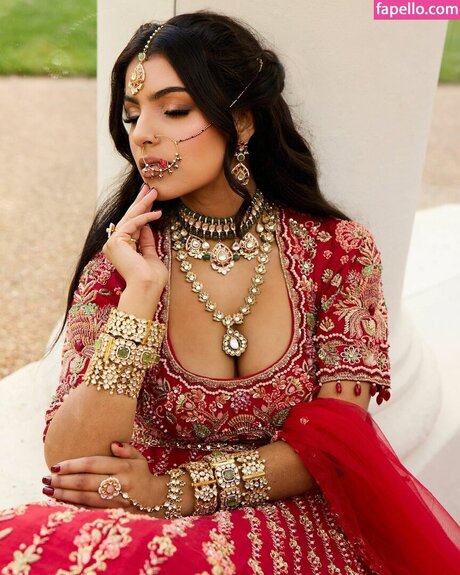 Jaya Thandi onlyfans leak xxx