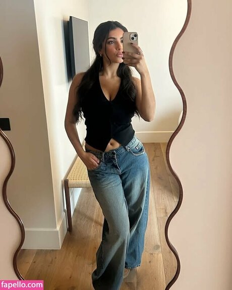 Jaya Thandi leaked only fans porn