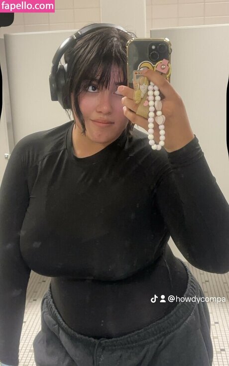 Howdycompa onlyfans model photos