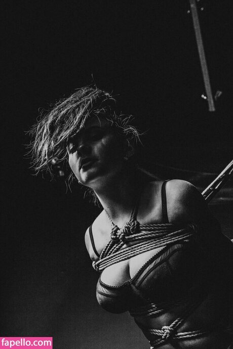 Olexandra Veklenko onlyfans leak fuck