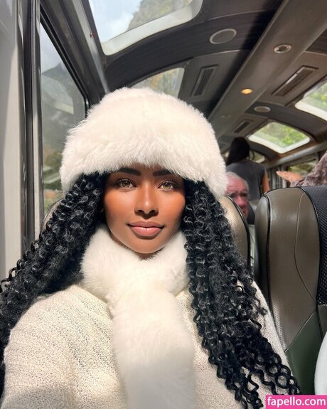 Jessica Nahomy hot onlyfans