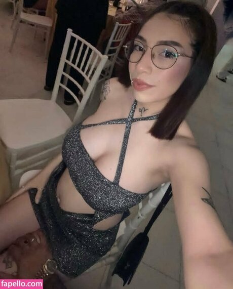 SofiaAimara onlyfans nude photos