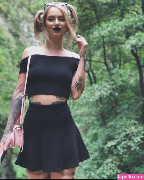 Emma Olofsson Profile pic