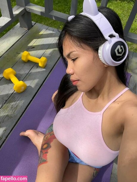 Miaandmonami onlyfans nude photos