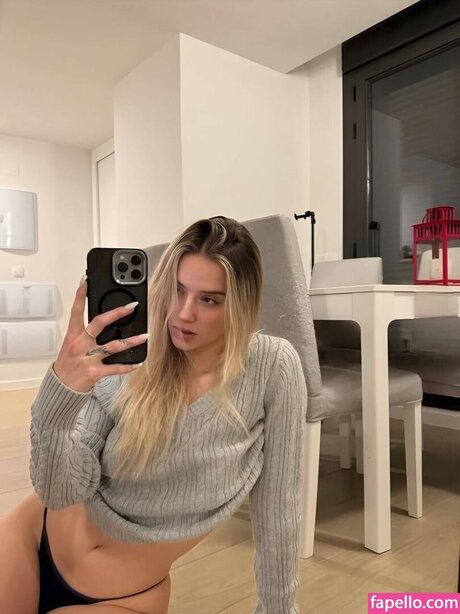 Lia Sikora onlyfans leaks nudes