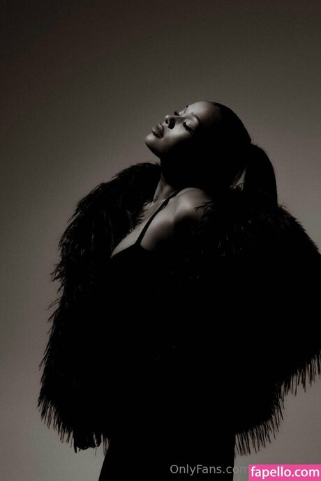 susiestone onlyfans leaks sex