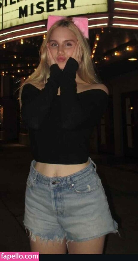 Colette Cherry onlyfans nudes