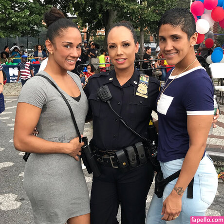 Amanda Serrano onlyfans tits