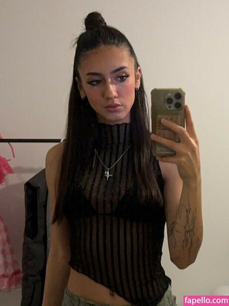 Elisha Walbyoff onlyfans model photos