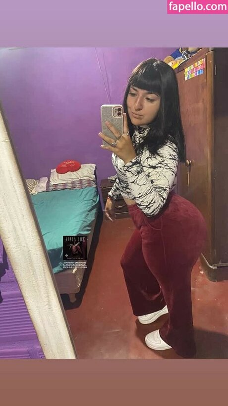 micamansillaa__ free onlyfans