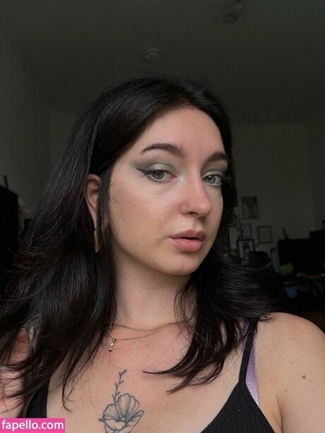 Kiras note leaks only fans