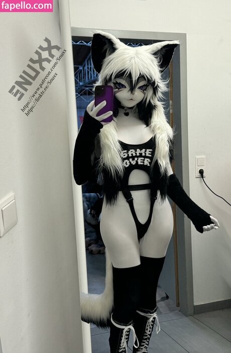 Snuxx leaks only fans