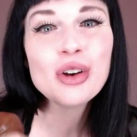 MissKatherineNoir leaked onlyfans