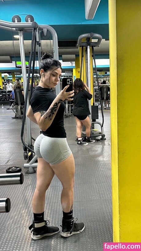 Mica Yba ez onlyfans naked