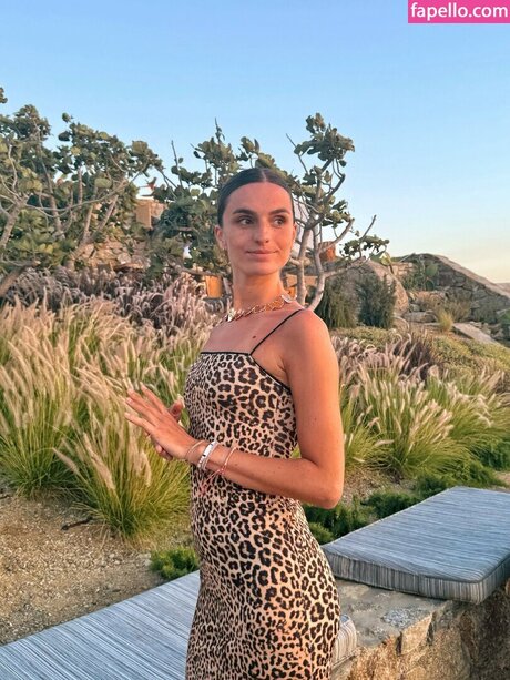 Thea GS onlyfans model photos