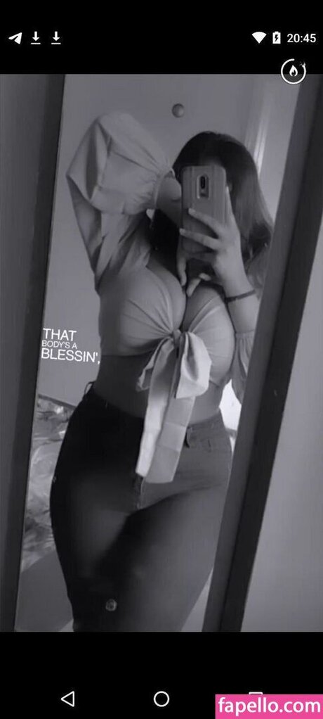 __anavrin___ only fans photos