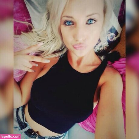 Amber Koltzow Bastick porn onlyfans leak