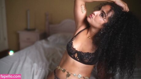 suzysuza onlyfans leaks