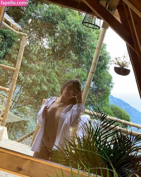 helendlavega leaked nude onlyfans