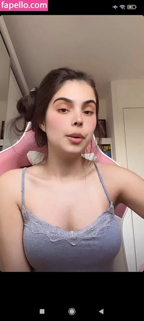 Larissa Costa only fans nude