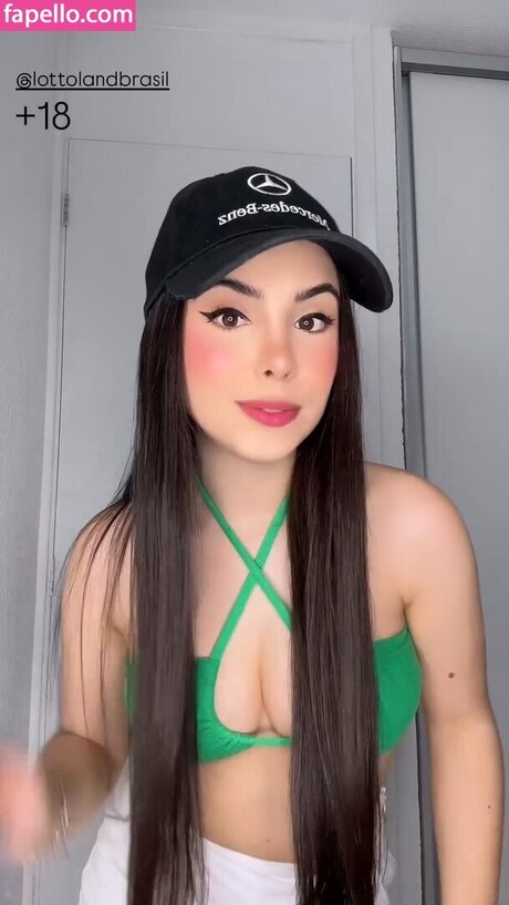 Larissa Costa porn onlyfans leak