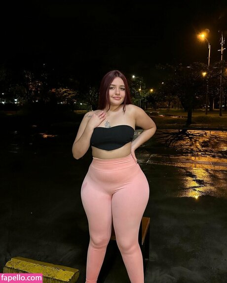 Nathaly Cardona onlyfans leams