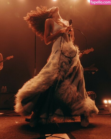 Olivia Dean leak onlyfans nude