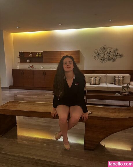 Abbi Pulling onlyfans picture