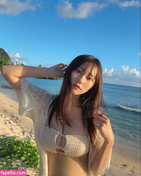 Tanaka Miku onlyfans boobs