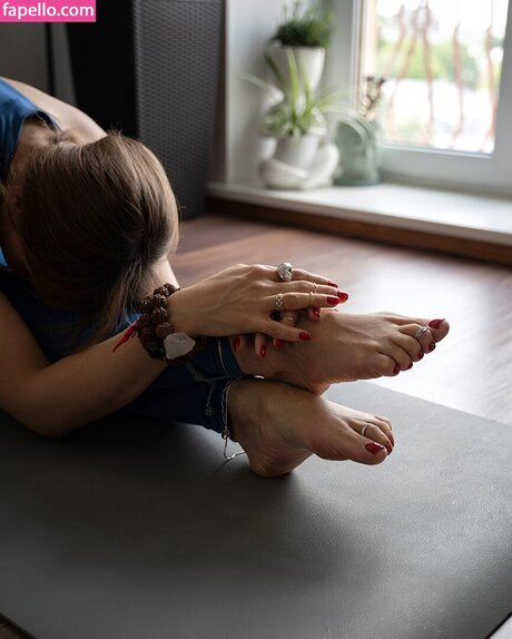 Eva Shik onlyfans nude leaks