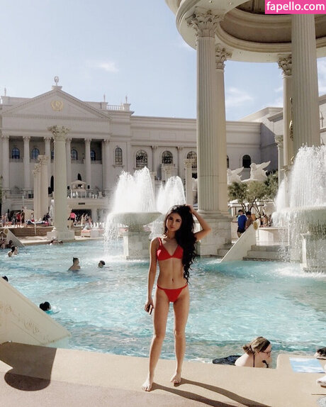 Tanynguyn desnuda onlyfans