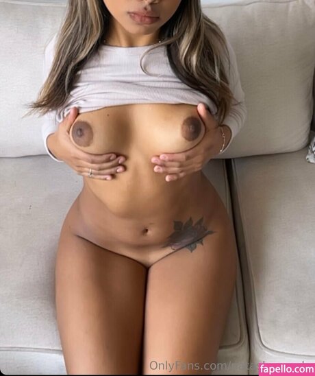 Natasha Revalo leaked nudes onlyfans