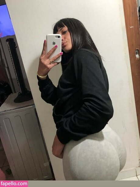 chispiate22 onlyfans leaked tits