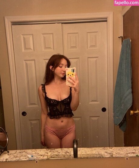 Casskittyy only fans pics