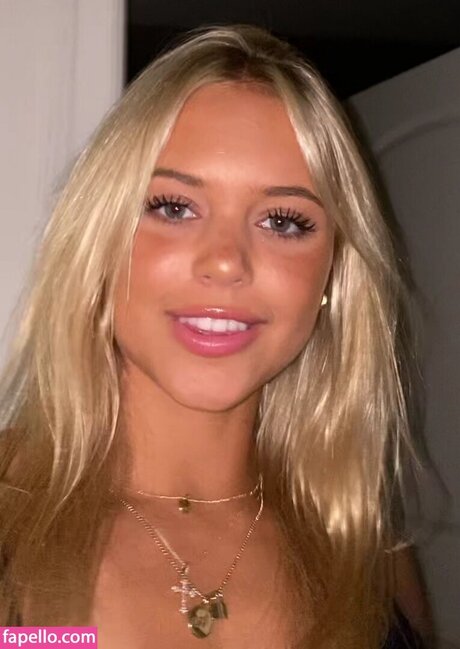 Avery Worobel onlyfans sex leak