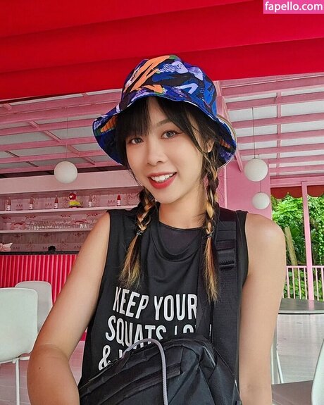 Wolfsbanee onlyfans page