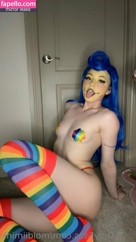 Strawbearie Milkk onlyfans naked