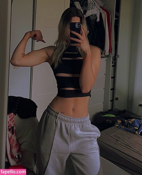 sky stn_ sex onlyfans