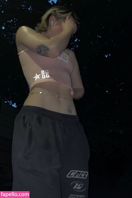 sky stn_ nude onlyfans