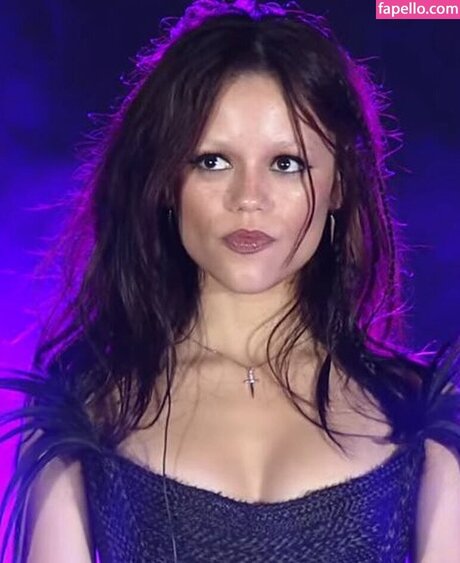 Jenna Ortega onlyfans leaks porn