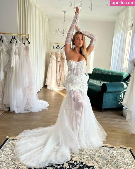 Oliwia Petryna onlyfans naked leaked