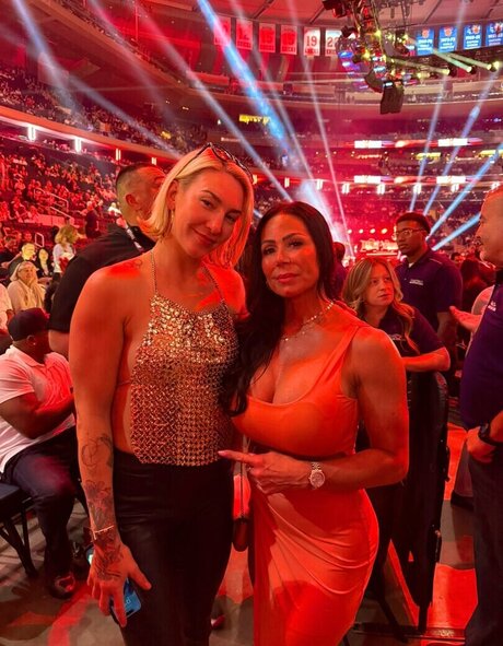 Kendra Lust onlyfans leak