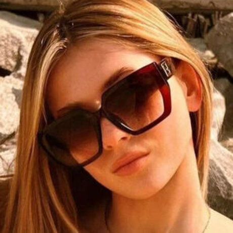 Roxie W giel onlyfans free content